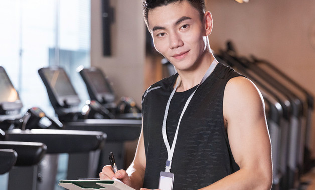 村干部上半年工作述職報告十二篇