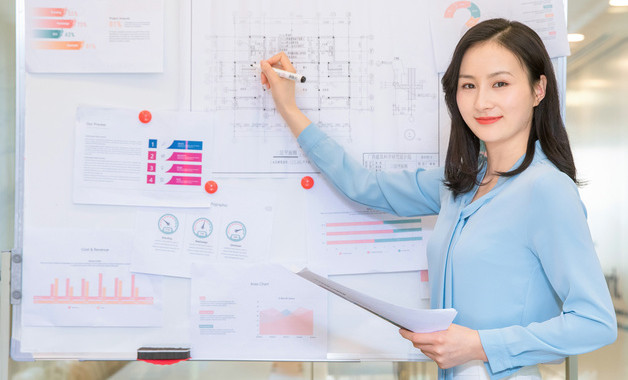 2024屆大學生畢業實習報告— it營銷十二篇